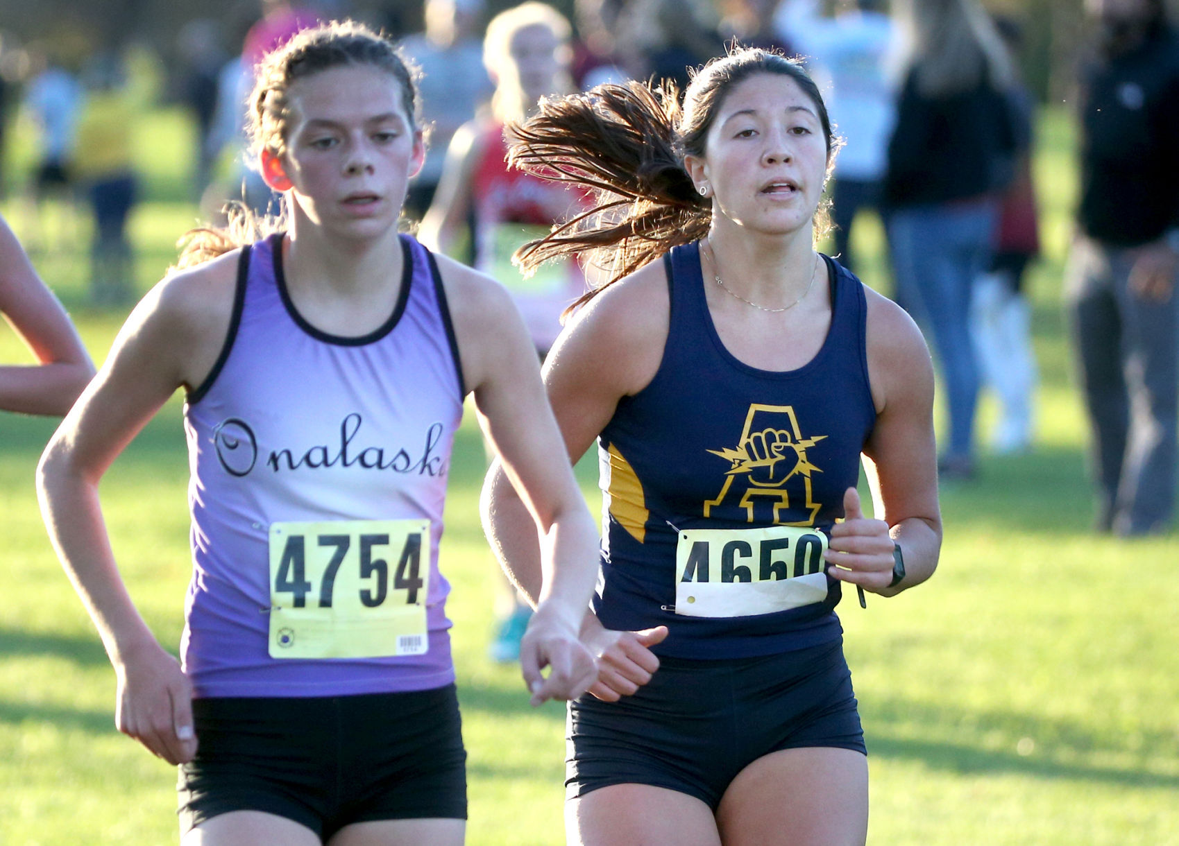 October 14: MVC Cross Country Championships